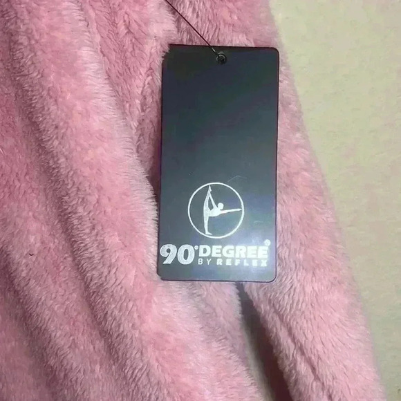 90 degrees by reflex woman’s size large NWT sold at nordstroms - Picture 4 of 6